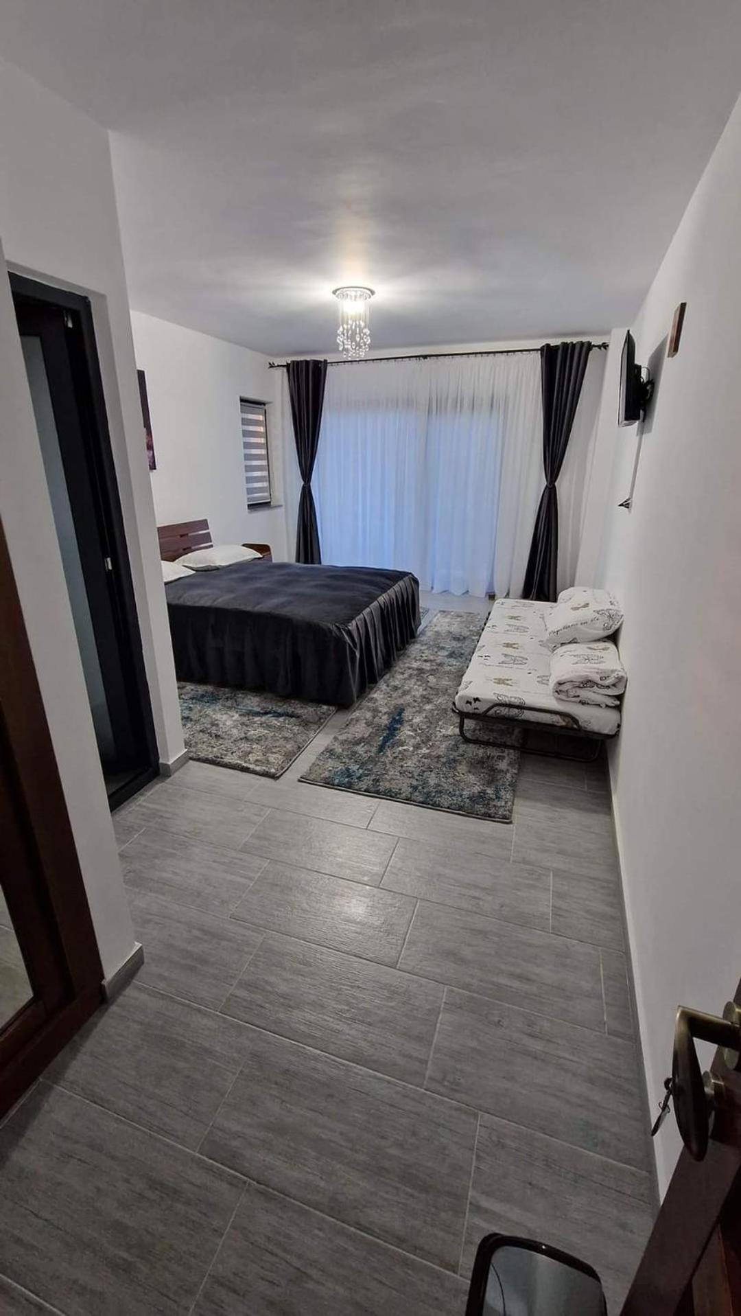 Casa De Vacanta Larisa Novaci-Străini Δωμάτιο φωτογραφία